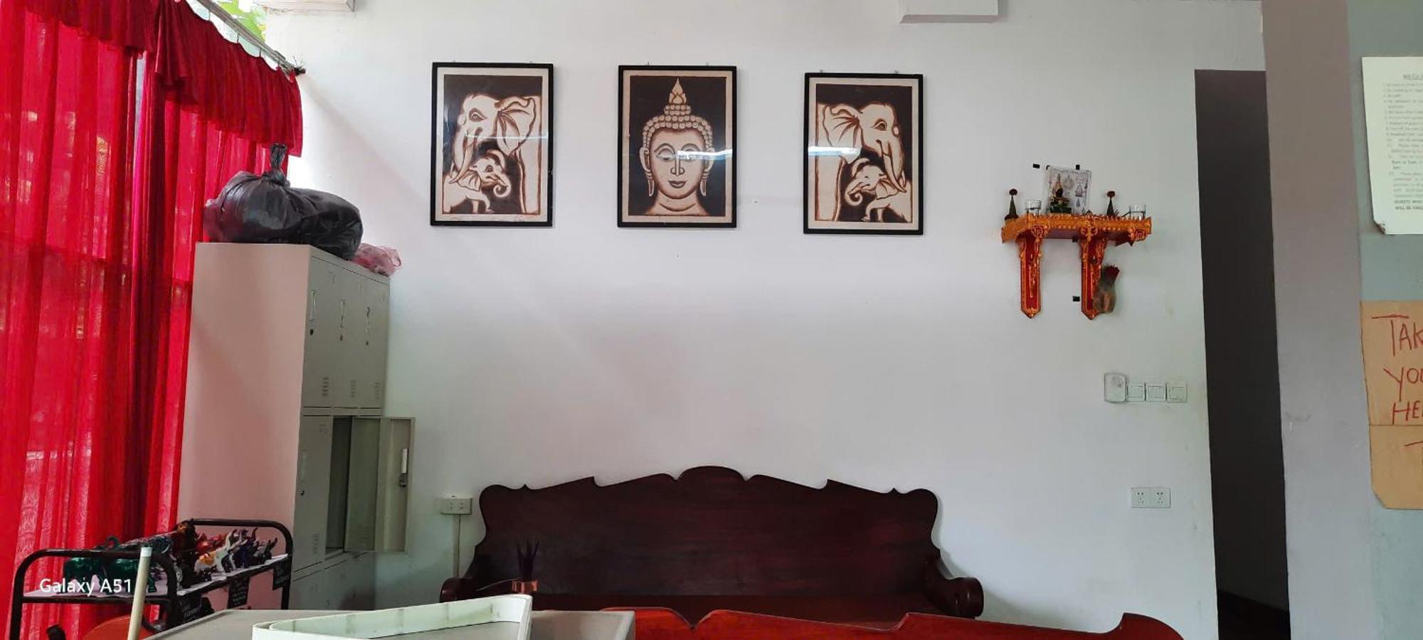 Aurora Backpackers Hostel Luang Prabang Buitenkant foto