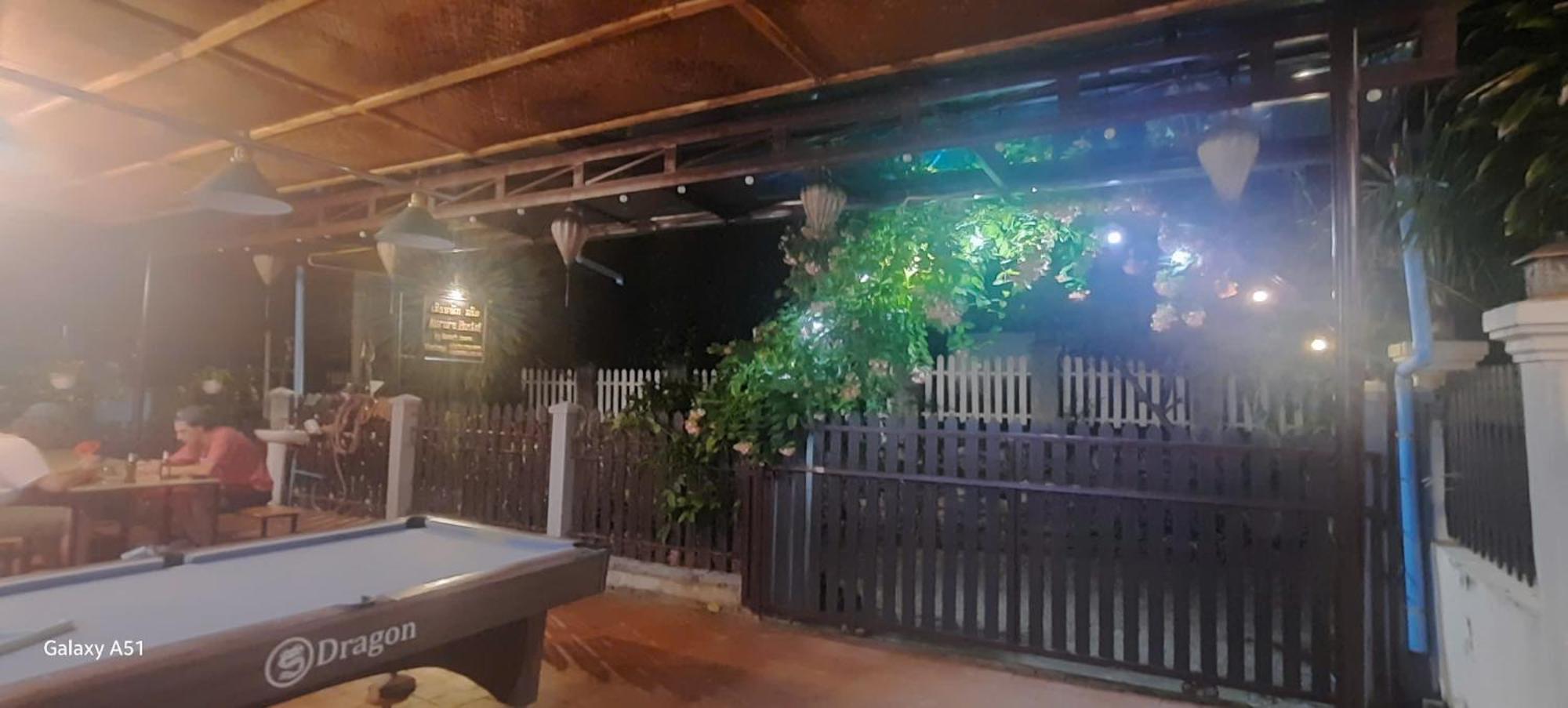 Aurora Backpackers Hostel Luang Prabang Buitenkant foto
